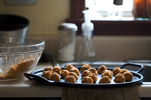 Healthy Carrot Oatmeal Bites