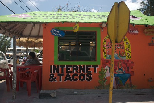 Internet & Tacos