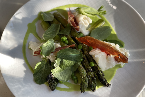Asparagus with Burrata and Bacon