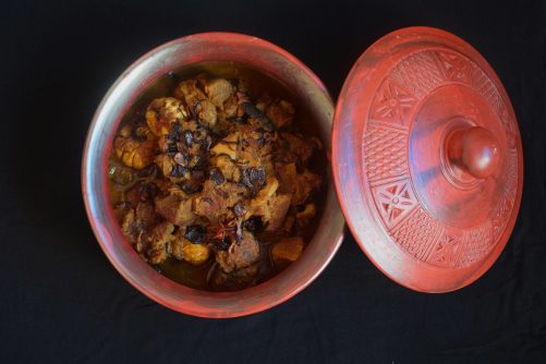 Roast Beef, photograph by Dolon Prova, licensed under CC BY-SA 4.0