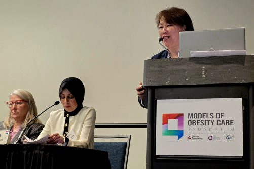 Sara Ro Presenting on Models of Obesity Care, photograph by Ted Kyle